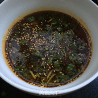 鲜肉萝卜酸汤水饺的做法步骤：13