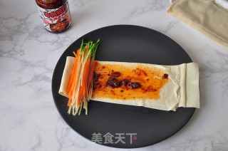 豆皮酱菜卷的做法步骤：6