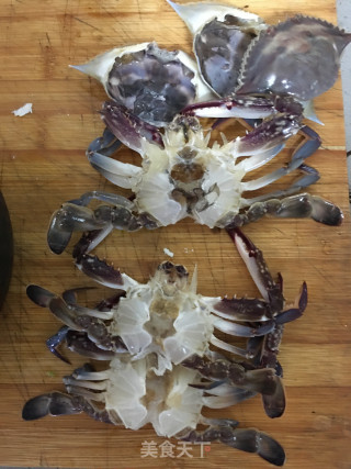 蟹煲豆腐的做法步骤：2
