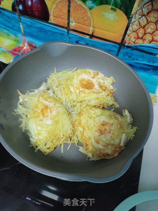 土豆丝煎蛋的做法步骤：10