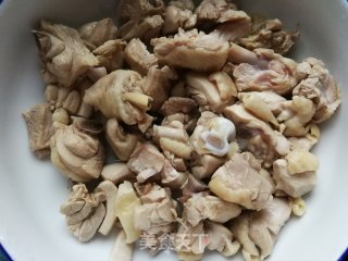 笋干炖鸡块的做法步骤：7