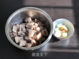 番茄牛腩（砂锅版）的做法步骤：3