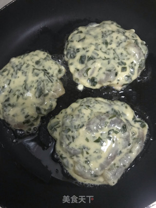 虾饼的做法步骤：4