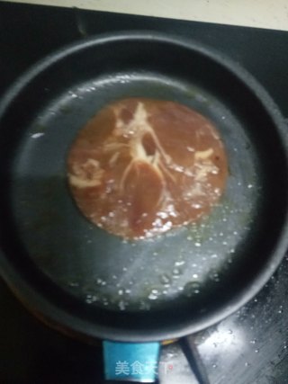 西兰花牛排的做法步骤：3