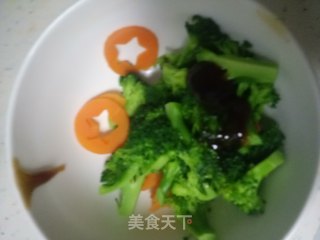 西兰花牛排的做法步骤：4