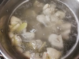 虫草花冬瓜鸡腿汤的做法步骤：7