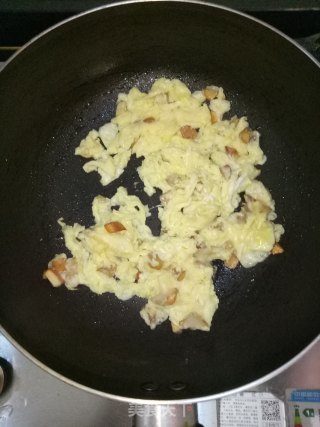 杏鲍菇鸡蛋炒饭的做法步骤：6