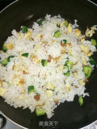 杏鲍菇鸡蛋炒饭的做法步骤：9