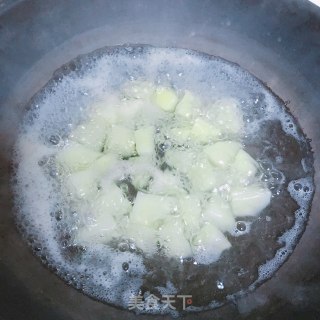 孜然火腿土豆的做法步骤：2