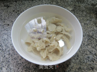 咸菜面筋炒夜开花的做法步骤：2