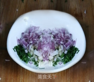 酸辣柠檬鸡爪的做法步骤：2
