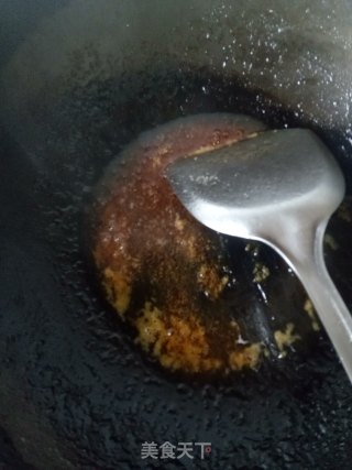 红烧排骨鸡蛋的做法步骤：2