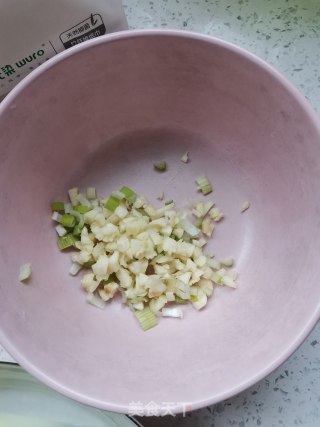 蒜蓉秋葵的做法步骤：4