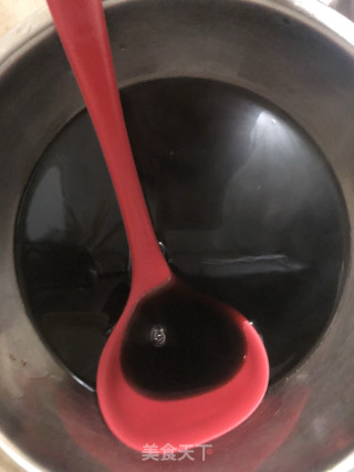 红糖大枣开花馒头。的做法步骤：2