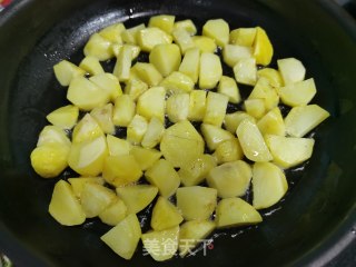 炕小土豆的做法步骤：5