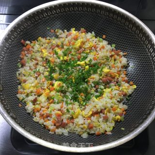 香芹火腿炒饭的做法步骤：9