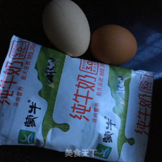 糖桂花牛奶蛋羹的做法步骤：1