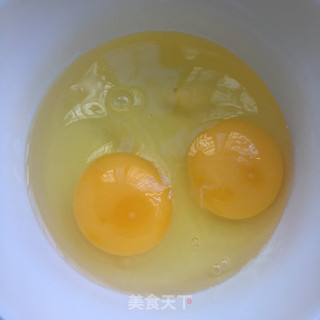糖桂花牛奶蛋羹的做法步骤：2