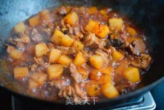 菠萝羊肉，营养丰富，酸甜微辣的做法步骤：7