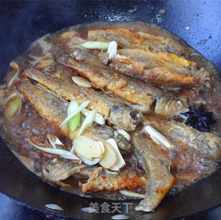 红烧小黄鱼的做法步骤：6