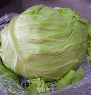 蒜片爆炒洋白菜的做法步骤：1