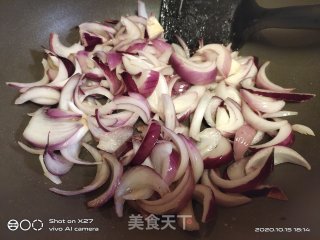 洋葱炒牛肉的做法步骤：4