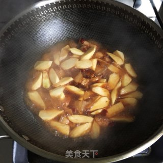 五花肉烧茭白的做法步骤：4