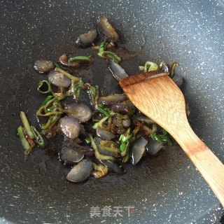 海参滑鹅蛋的做法步骤：7