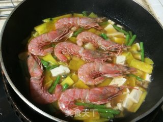 鲜虾豆腐一锅炖的做法步骤：7
