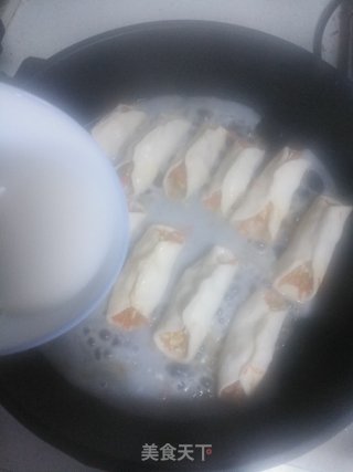 好吃三鲜锅贴（不用出去买）的做法步骤：22