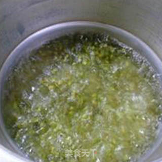 绿豆莲子大米粥的做法步骤：6