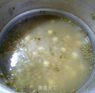 绿豆莲子大米粥的做法步骤：9