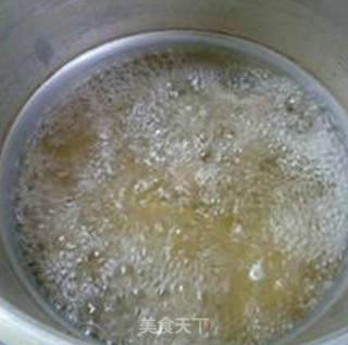 丝瓜排骨大米粥的做法步骤：6