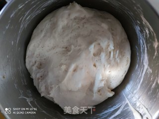 荷叶饼的做法步骤：2