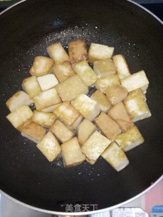 白菜炖豆腐的做法步骤：2