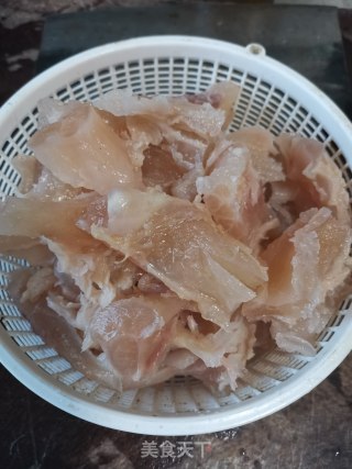 红烧牛蹄筋的做法步骤：1