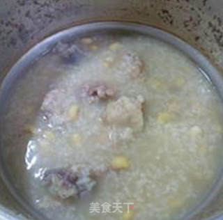 黄豆猪骨大米粥的做法步骤：10