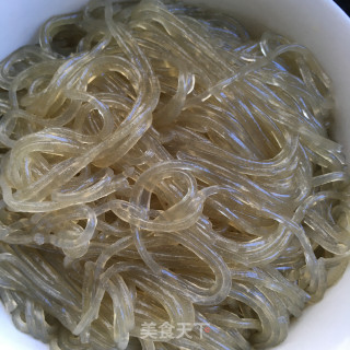 烫面素蒸饺的做法步骤：3