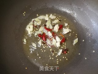 黄心菜炒人造肉的做法步骤：5