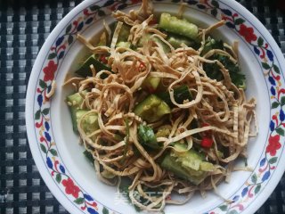 小米椒黄瓜拌豆腐丝的做法步骤：8