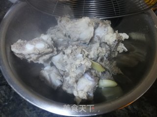 排骨土豆炖豆角的做法步骤：6