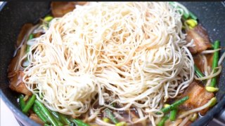 河南特色美食豆角焖面！！！的做法步骤：6