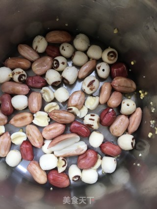 花生莲子糯米饭的做法步骤：8