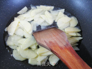 烤香肠炒土豆的做法步骤：5