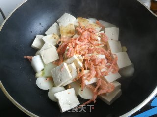 红虾皮冬瓜烧豆腐的做法步骤：5