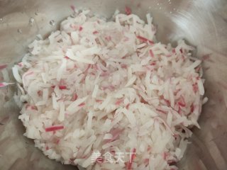 猪肉旱萝卜丸子的做法步骤：5