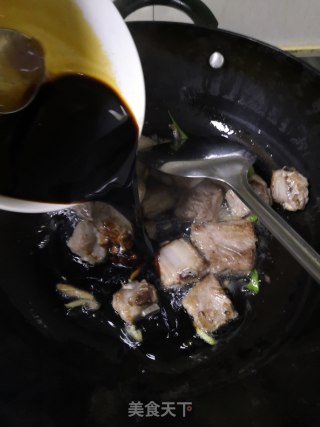 糖醋排骨的做法步骤：11