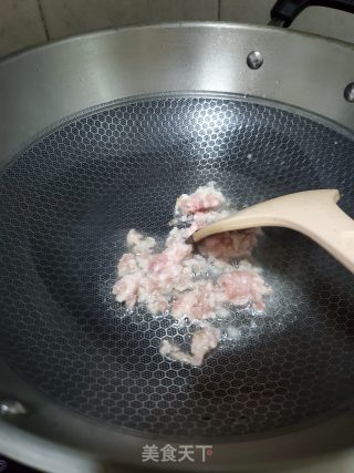 肉末炒黄豆芽的做法步骤：3