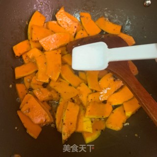 蒜蓉豆豉炒南瓜的做法步骤：6