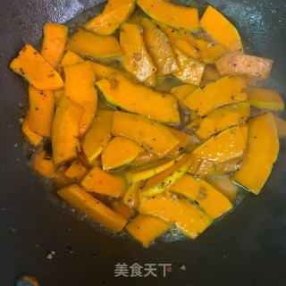 蒜蓉豆豉炒南瓜的做法步骤：7